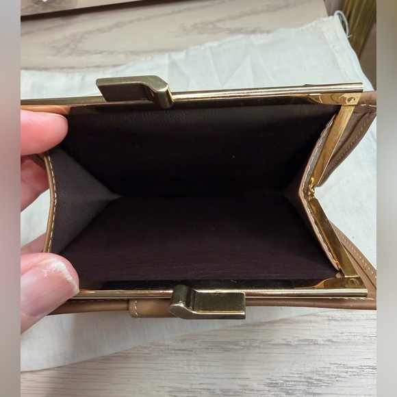 Dior compact wallet with COA - Picture 6 of 10